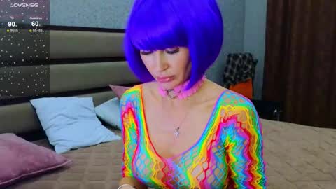 KIm online show from October 20, 11:32 am