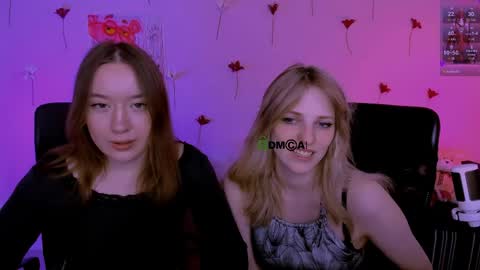 just Kimi  online show from April 6, 7:04 pm