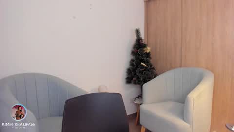 Snapshot of kimm_khalifa chatting on December 1, 10:15 pm Kim online show from December 1, 10:15 pm