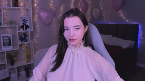 kimm wong online show from March 4, 2:28 am