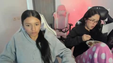 kimmi online show from February 4, 10:15 pm