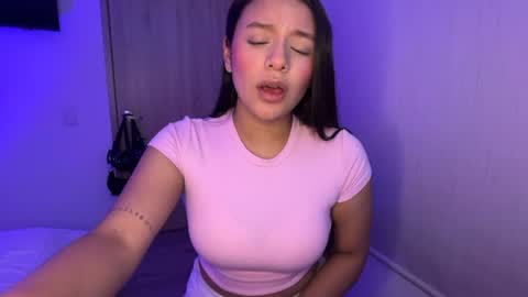 Snapshot of kimmi_foxy chatting on July 11, 11:17 pm kimmi online show from July 11, 11:17 pm