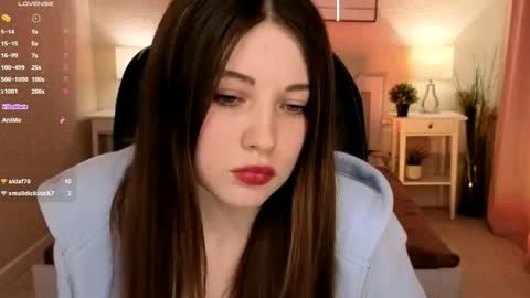  Your Kimmie  follow me  online show from April 14, 9:59 am