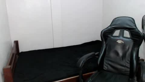 Snapshot of kimmy_fuckinggreat chatting on March 1, 6:00 pm kim ejara online show from March 1, 6:00 pm