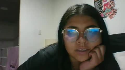 Kimmy online show from February 25, 10:39 pm