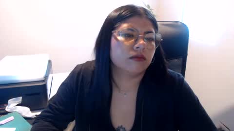 Snapshot of kimmy_kimmy_ chatting on July 7, 6:12 pm Kimmy online show from July 7, 6:12 pm