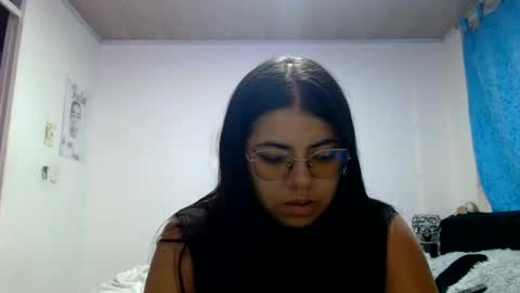 Snapshot of kimmy_kimmy_ chatting on July 19, 5:11 am Kimmy online show from July 19, 5:11 am