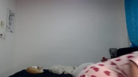 Snapshot of kimmy_kimmy_ chatting on August 1, 5:40 am Kimmy online show from August 1, 5:40 am
