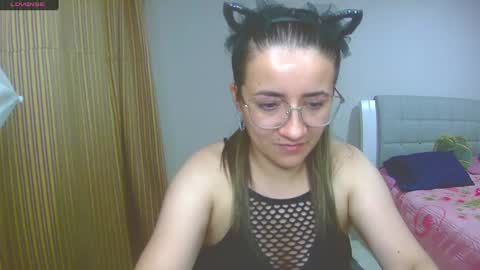 Snapshot of kimmy_naughty_ chatting on February 26, 12:49 am DAYANA online show from February 26, 12:49 am
