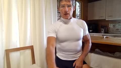 kimonoblues online show from December 2, 12:54 pm