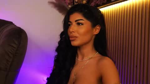 Andreea online show from February 8, 10:24 pm