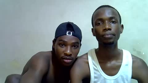 Snapshot of kimzsguyz chatting on February 22, 6:50 pm kimzsguyz online show from February 22, 6:50 pm