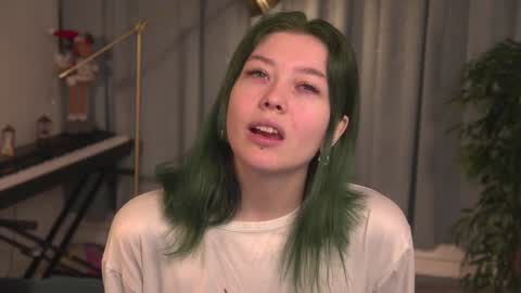 Snapshot of kina_ka chatting on December 30, 5:48 am kina_ka online show from December 30, 5:48 am