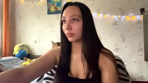 Snapshot of kinacolton chatting on June 6, 1:32 am Jenny online show from June 6, 1:32 am