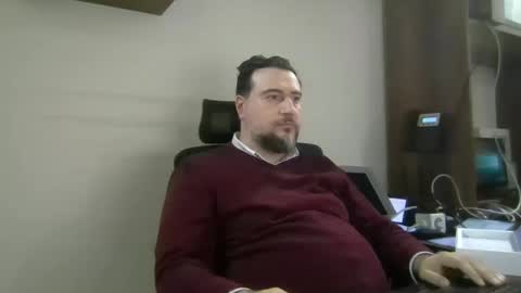 Snapshot of kind_man_bisho chatting on December 22, 2:14 pm Bisho online show from December 22, 2:14 pm