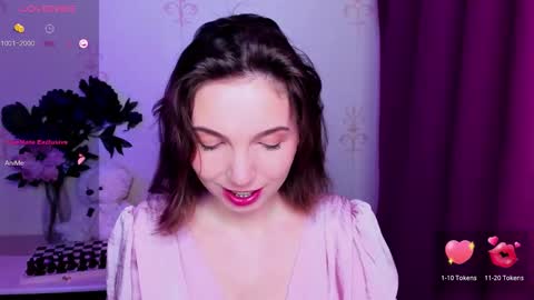 Hazel online show from March 25, 8:37 pm