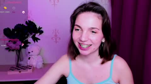 Hazel online show from April 5, 11:18 am