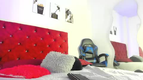 Snapshot of king_ares1 chatting on May 22, 11:16 am king_ares1 online show from May 22, 11:16 am