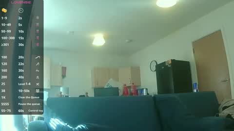 Aidan online show from April 10, 2:11 pm