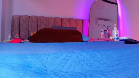 Bella online show from February 26, 3:05 am