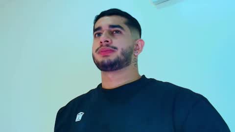 Angel Falconer online show from February 5, 6:29 am