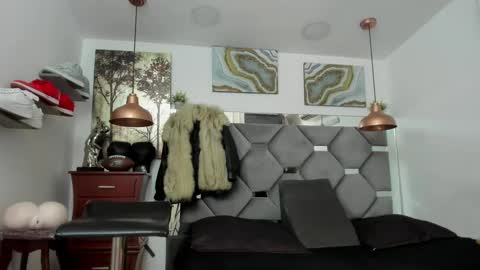 Snapshot of king_fitt_ chatting on February 3, 12:57 pm HOT MEN BLACK online show from February 3, 12:57 pm