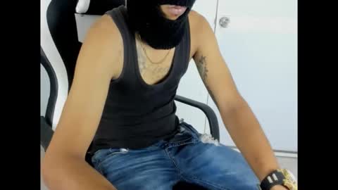 Snapshot of king_master7 chatting on April 6, 4:46 am king_master7 online show from April 6, 4:46 am