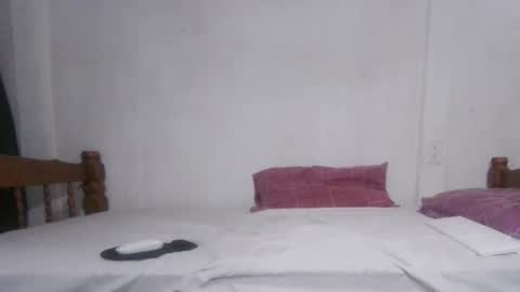 Snapshot of king_master7 chatting on May 24, 8:03 pm king_master7 online show from May 24, 8:03 pm