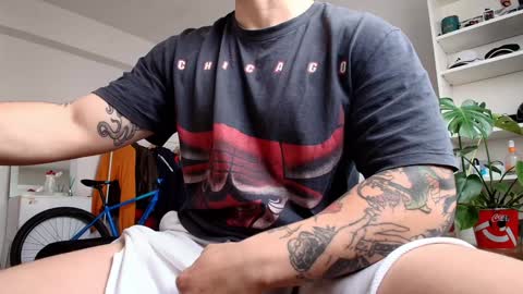 The Best Master online show from December 4, 9:40 am