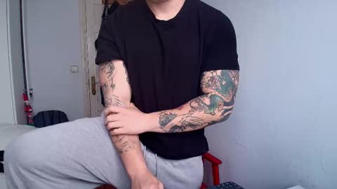 The Best Master online show from February 24, 9:51 am