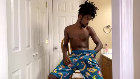 Snapshot of kingalmighty01 chatting on September 15, 2:50 pm King Almighty01 online show from September 15, 2:50 pm