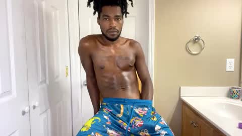 Snapshot of kingalmighty01 chatting on September 20, 1:28 am King Almighty01 online show from September 20, 1:28 am