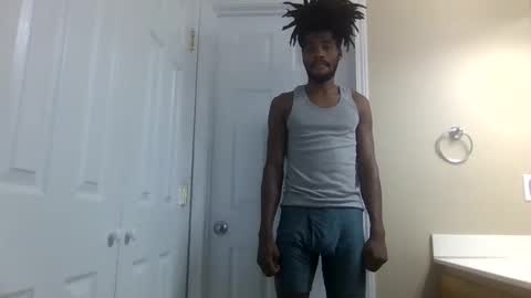 Snapshot of kingalmighty01 chatting on December 4, 3:38 am King Almighty01 online show from December 4, 3:38 am