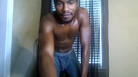 Snapshot of kingalmighty01 chatting on December 4, 3:43 pm King Almighty01 online show from December 4, 3:43 pm