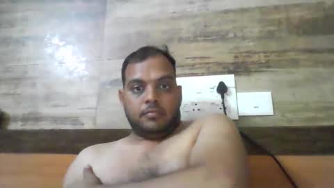 Snapshot of kingalpines1 chatting on February 12, 6:58 pm kingalpines1 online show from February 12, 6:58 pm