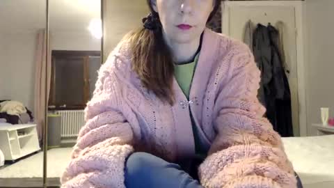 sexysexyhotwetpinkredpussy online show from March 15, 9:21 pm