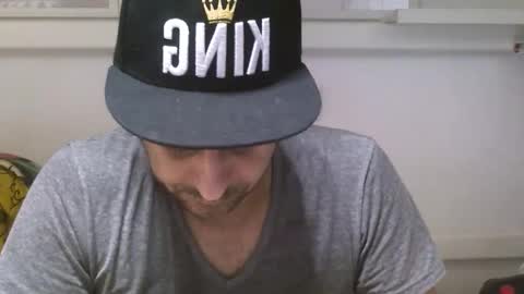  ivano corona  online show from April 3, 1:31 pm