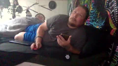 Snapshot of kingdawgg77 chatting on October 29, 12:02 am Jerry online show from October 29, 12:02 am