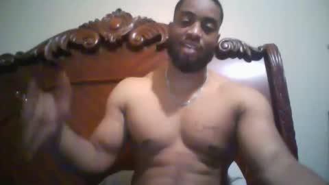 Snapshot of kingdreck28 chatting on December 18, 4:18 am kingdreck28 online show from December 18, 4:18 am