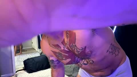 Emul King online show from October 27, 7:40 pm