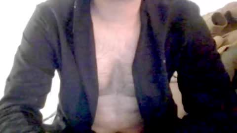 Snapshot of kingindisguise69 chatting on February 27, 3:14 am kingindisguise69 online show from February 27, 3:14 am