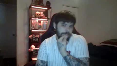 Snapshot of kingjames0627 chatting on April 30, 8:48 pm James online show from April 30, 8:48 pm