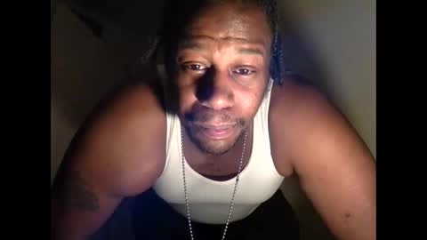 Snapshot of kinglibra420 chatting on October 25, 6:32 am loyal fuck online show from October 25, 6:32 am