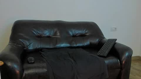 Snapshot of kingmallcom chatting on December 11, 3:05 pm The King online show from December 11, 3:05 pm