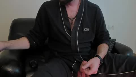 Snapshot of kingmallcom chatting on December 21, 12:49 pm The King online show from December 21, 12:49 pm