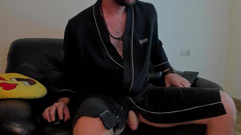 Snapshot of kingmallcom chatting on September 18, 8:27 am The King online show from September 18, 8:27 am