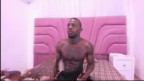 kingmaverickx online show from April 11, 1:21 am