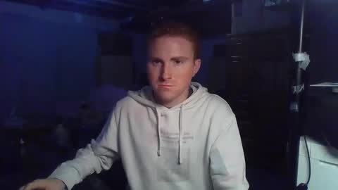 Master  King Tommy online show from March 29, 7:30 am