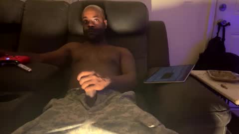 kingofkingz74 online show from November 20, 2:34 am