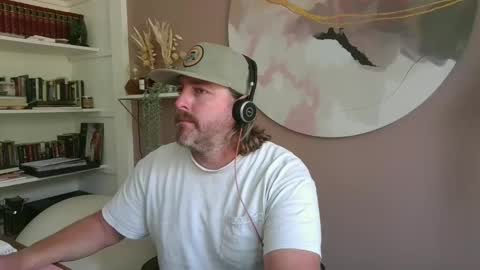 Snapshot of kingrichard86 chatting on September 23, 6:22 pm Richard online show from September 23, 6:22 pm